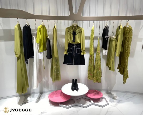JYGUGGE古歌早秋新品 学30+女性的气质穿搭