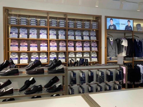 罗蒙新零售8月多家新店盛大开业