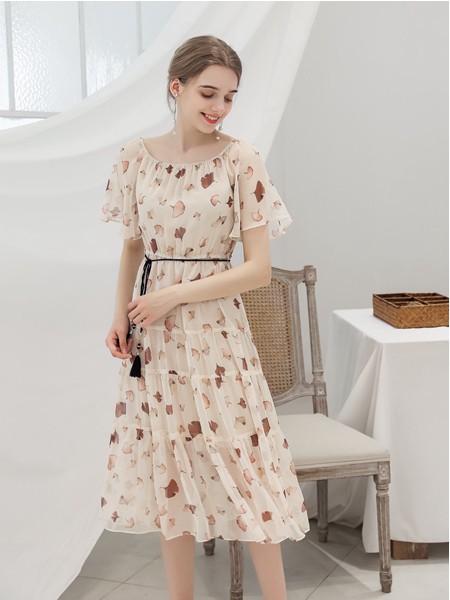 女装导购如何取得顾客的信任?优秀的导购具备什么素养?