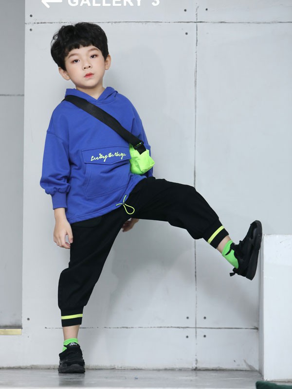 玛玛米雅-MAMAMIYA