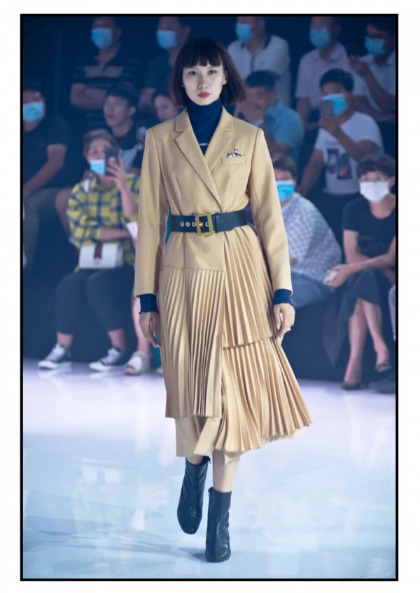 GUUIZS贵姿:2020中国（河南）国际大学生时装周盛大落幕