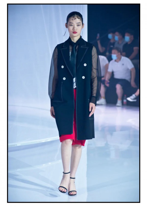 GUUIZS贵姿:2020中国（河南）国际大学生时装周盛大落幕