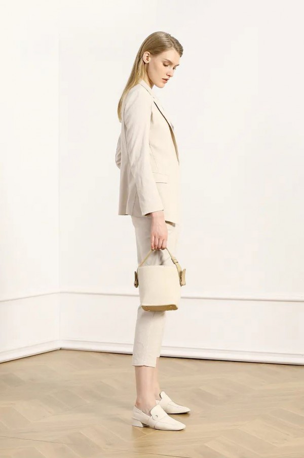 SANMIAO秋季新品 三十而已职场穿搭的秘密