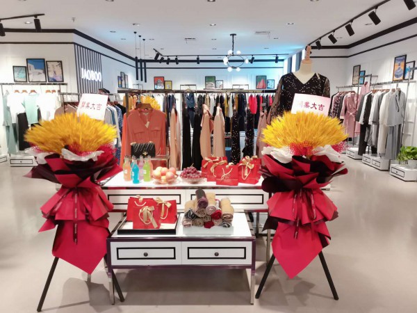 恭贺:乔帛女装河南许昌新店成功开业!预祝开业大吉,生意兴隆!