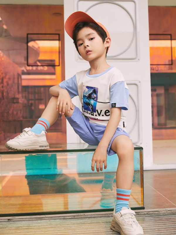 挑选童装时该注意哪些?且听迪士汤姆娓娓道来