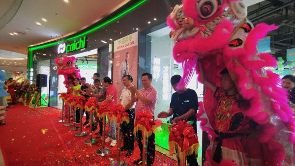 潮力全开 万众瞩目 打卡江门潮流新地标—中国彩驰