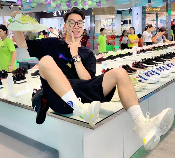 潮力全开 万众瞩目 打卡江门潮流新地标—中国彩驰