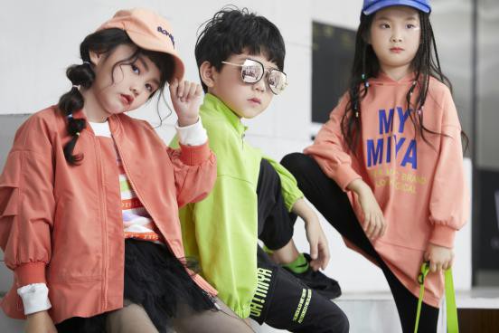 怎样深入了解童装市场?带你走进玛玛米雅童装