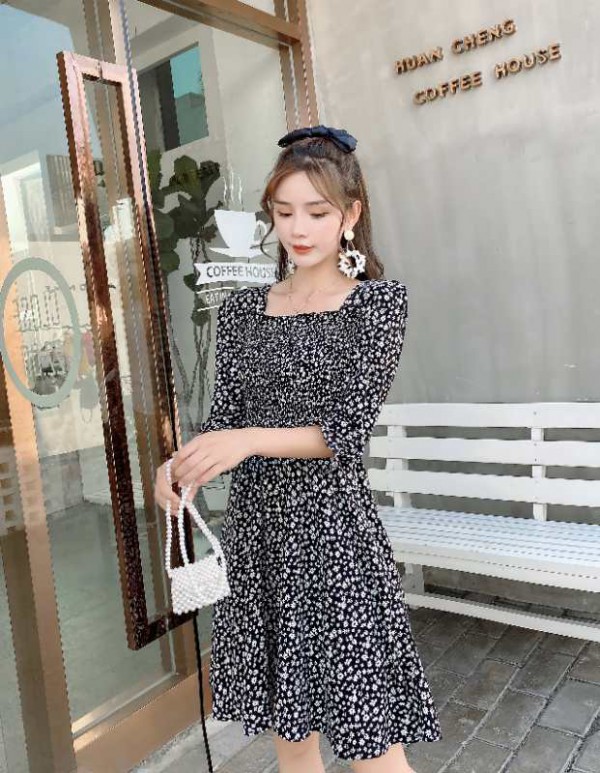 初秋连衣裙穿搭 曈行女装为你种草