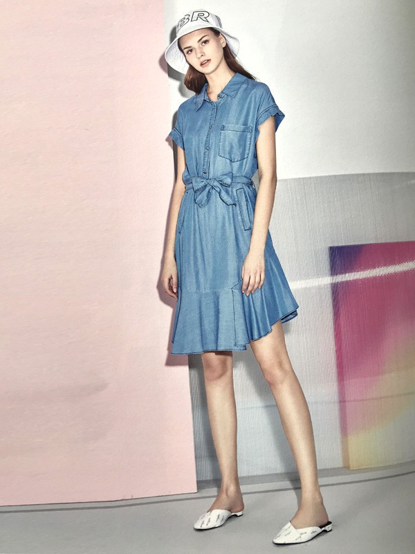 让你更青春减龄的牛仔单品—藏九女装