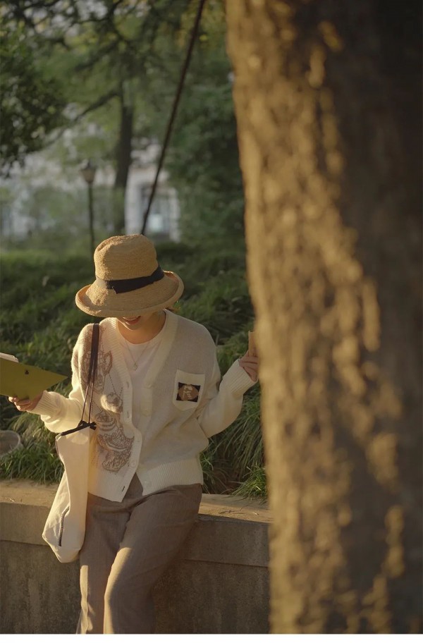 lily女装:七夕奶油色 职场三分甜