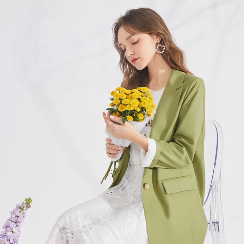 戈蔓婷品牌女装新款 时尚演绎个性和美丽生活