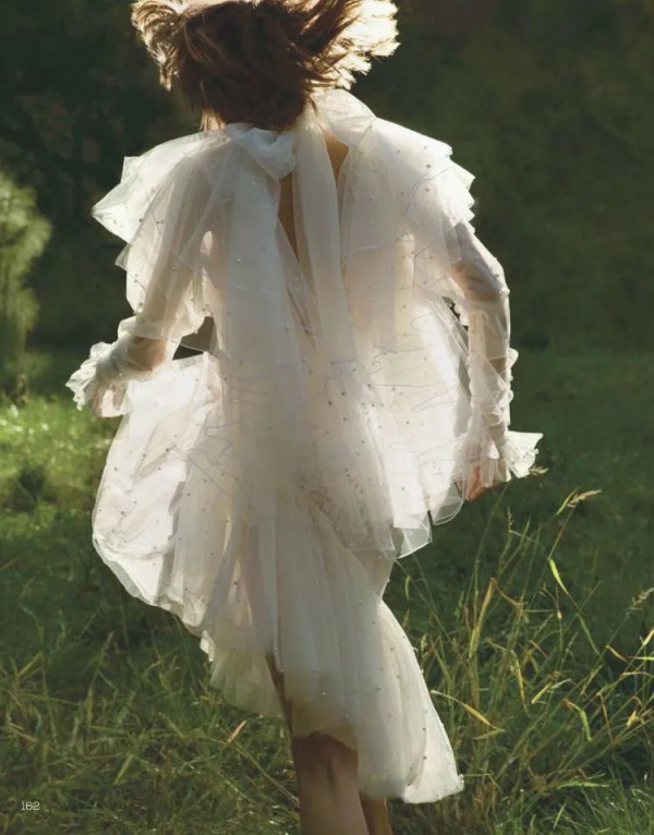 欧柏兰奴女装2021春夏【寻芳记】上市