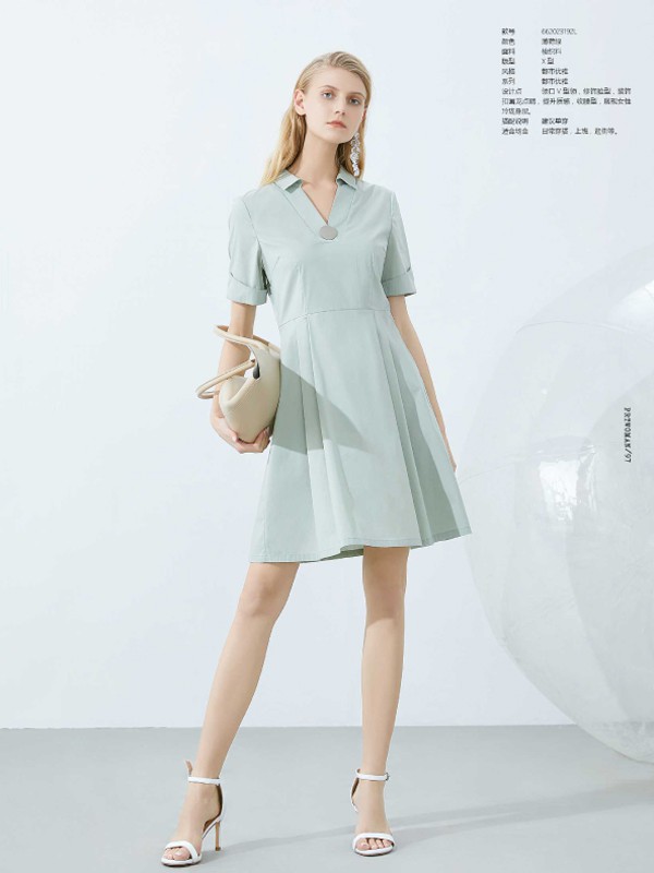 美好夏日时光 和宠爱女人一起展现你的魅力风情吧!