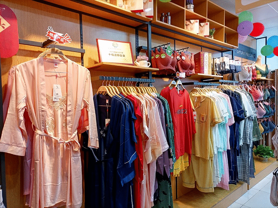 热烈祝贺“都市新感觉”湛江徐闻店盛大开业!