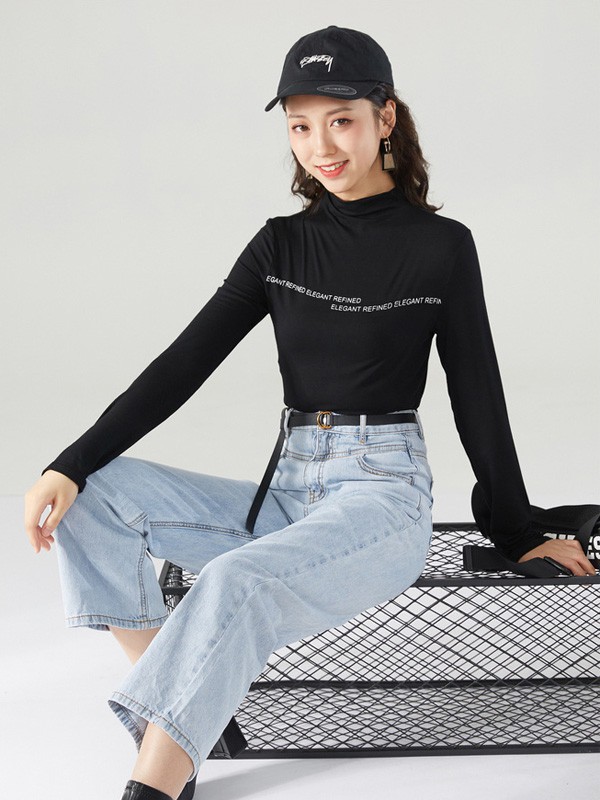 休闲时尚穿搭选择爱依服 打造不同风格