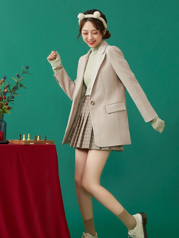 你与职场“女强人”只差一件西装外套!