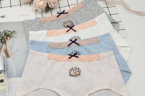 桃花季内衣品牌江门台山万达新店开业啦