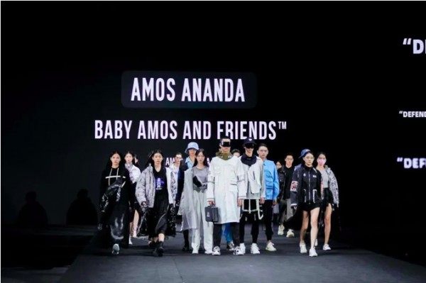 20年,正青春!中国（青岛）国际时装周绚丽开幕