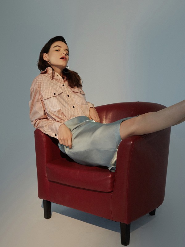 你衣柜是不是还缺一件精致的小裙子?己闲女装给你惊喜