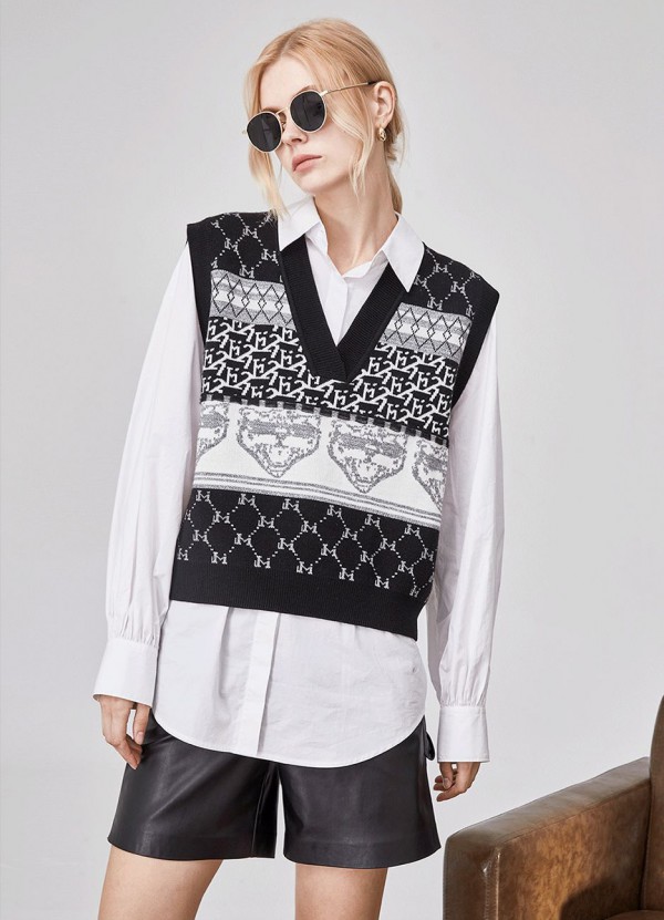 秋天针织衫怎么搭配衣服  IAmMix27值得带回家的毛衫