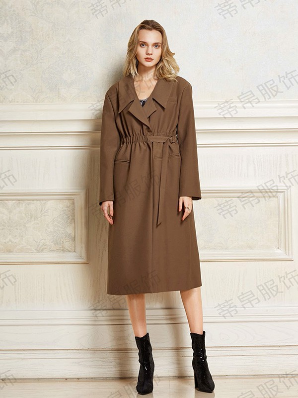 香纳儿:浪漫秋日里 小姐姐都们是这样穿的