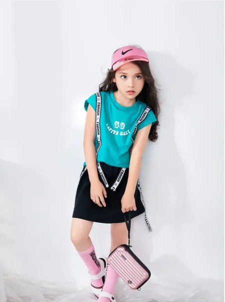 打造时尚潮娃  西瓜王子童装受欢迎