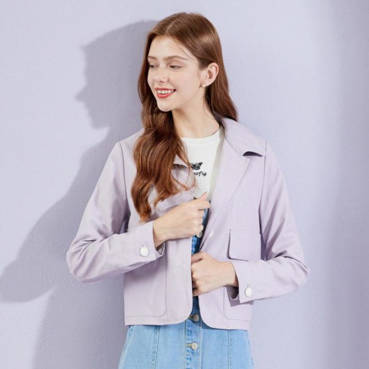 戈蔓婷时尚女装发展空间 满足追求美的道路