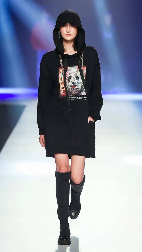 挖掘时尚新锐力量——第29届中国真维斯杯-云上T恤创意赛圆满收官