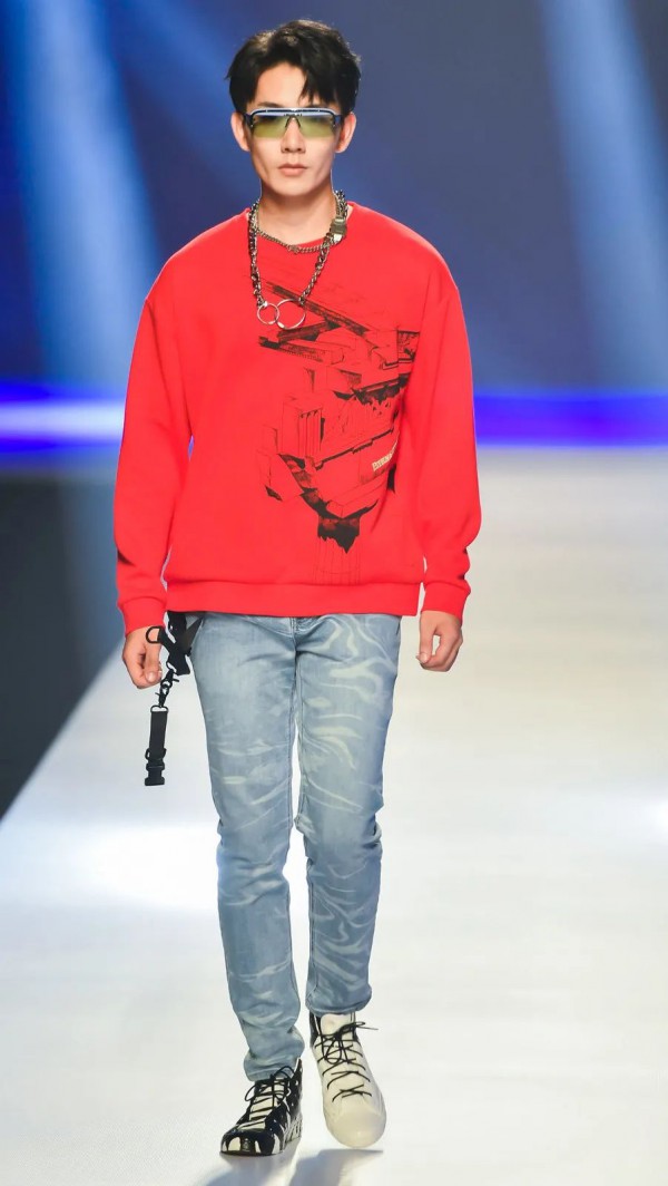 挖掘时尚新锐力量——第29届中国真维斯杯-云上T恤创意赛圆满收官