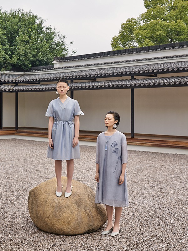 开女装加盟店要注意什么?迪凯女装教你快速开店