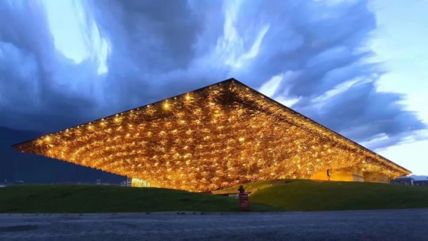 杨丽萍大理民族音乐剧《阿鹏找金花》官网开启预售