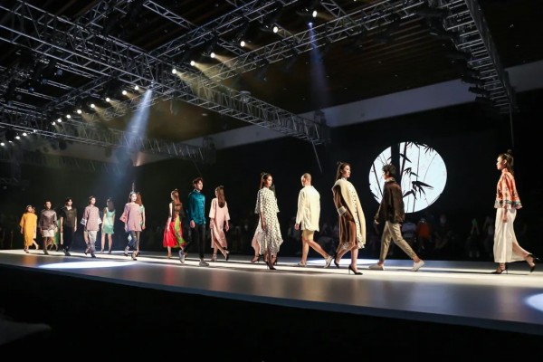 卡狮撒KamlionSrm:针尖之上再现“京华烟云”