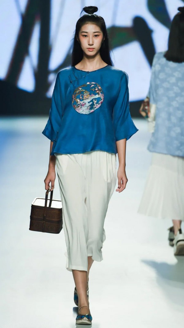 卡狮撒KamlionSrm:针尖之上再现“京华烟云”