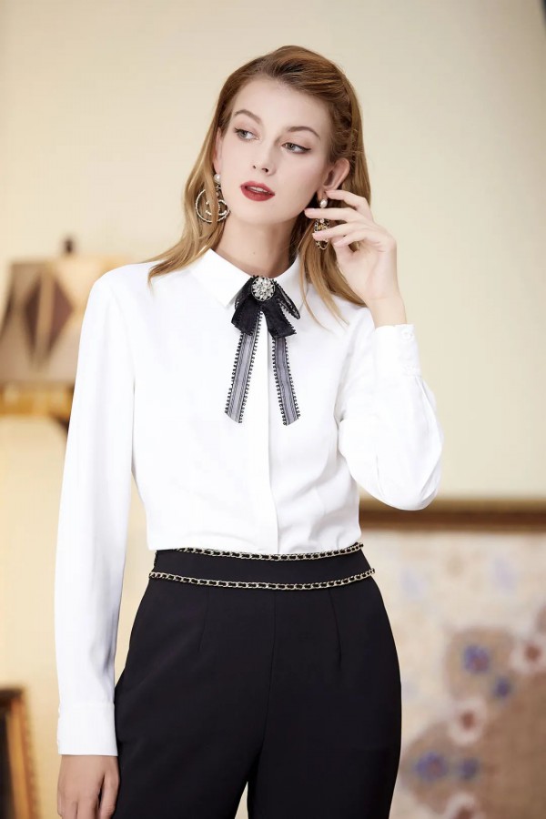 RMK诺蔓琦:摩登教师 优雅的灵魂工程师