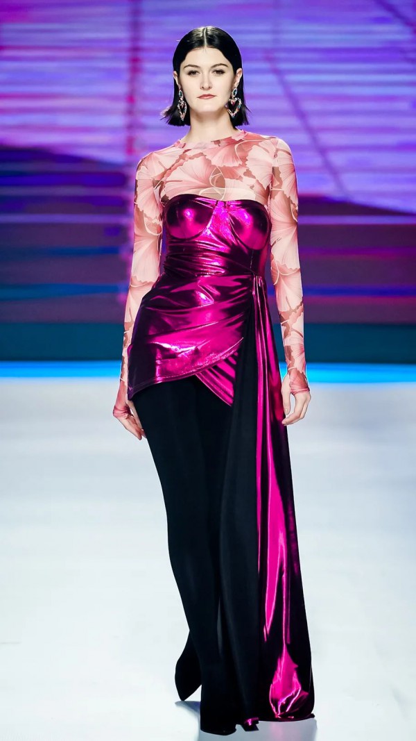 全球速卖通“时尚·无界”带领中国时尚服饰走向国际市场