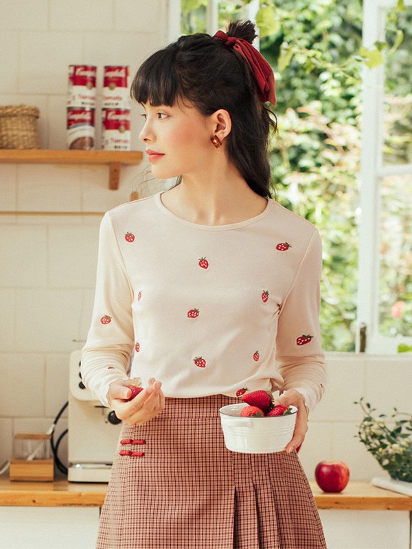 时尚秋季内搭 茵曼女装穿出你的气质