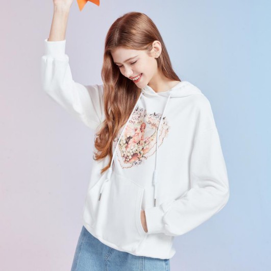 时装创新苛求多样风格 戈蔓婷品牌女装帮你秒变派对女王