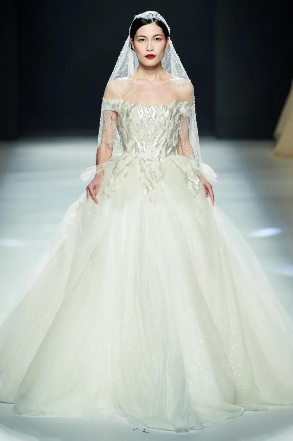 群英荟萃,十二高定品牌合力推动时尚 2020广东时装周-秋季