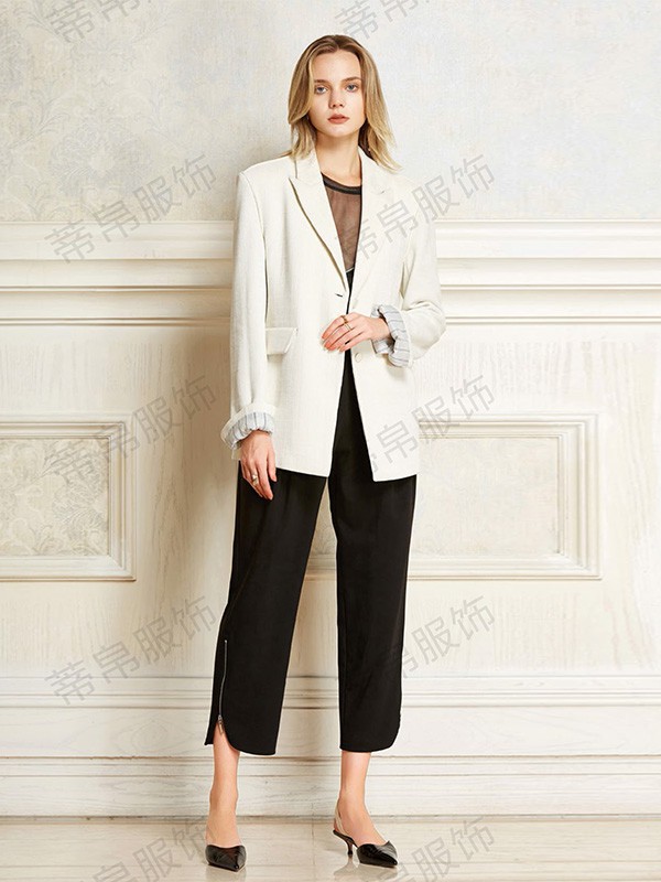 女装店应该如何维护老客户?香纳儿为你来解答