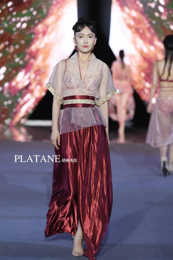 梧桐再出发,一路向远方 2021春夏新品发布会完美落幕