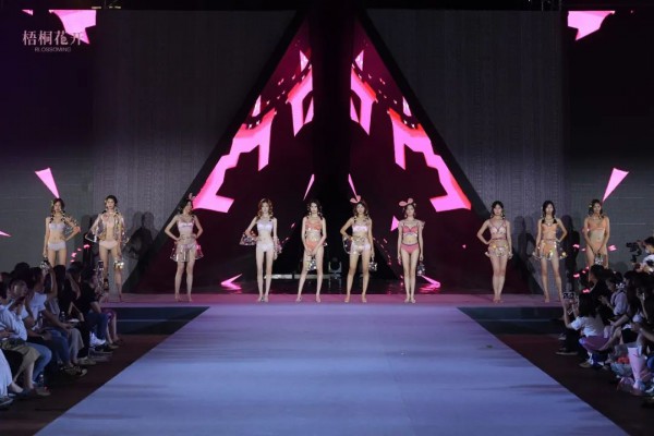 梧桐再出发,一路向远方 2021春夏新品发布会完美落幕