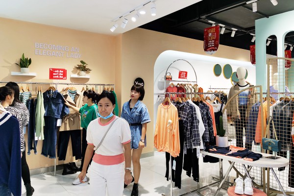 华南女装三巨头麦寻,爱依服,样儿女装,引领行业新风标
