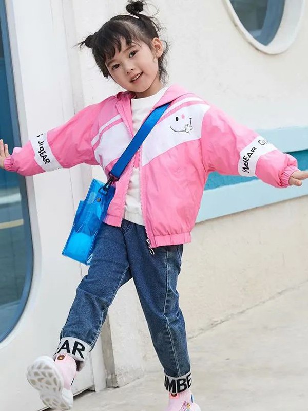 小本投资创业项目有什么?童装加盟市场前景怎样?