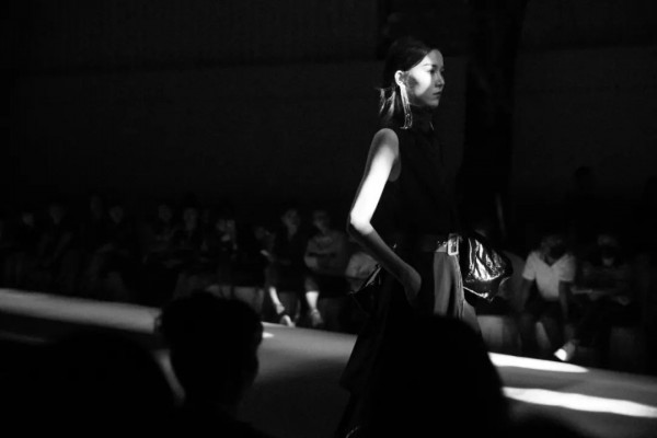 GUUIZS贵姿2021春季时尚新品发布会圆满成功