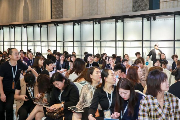 GUUIZS贵姿2021春季时尚新品发布会圆满成功