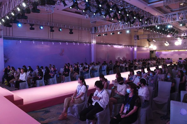 ANOTHER ONE 南法风情21春季新品发布会