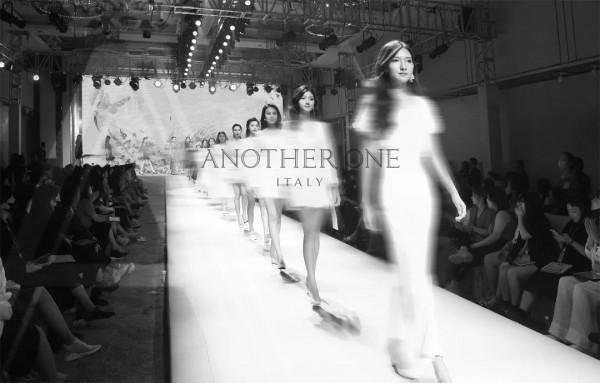 ANOTHER ONE 南法风情21春季新品发布会