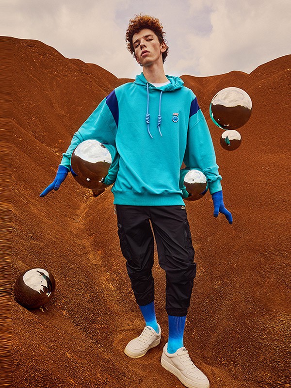 男装加盟赚钱吗?HX男装品牌怎么样?