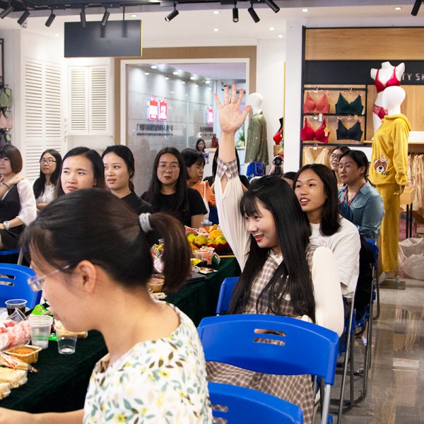 中秋茶话会｜共度“家”节 人月两团圆